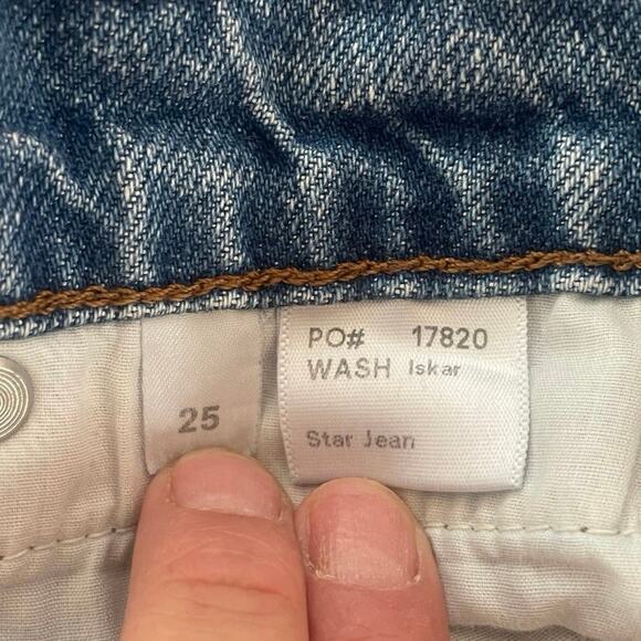 Reformation Star High Rise Straight Leg Jeans in Iskar Size 25 - Picture 11 of 11